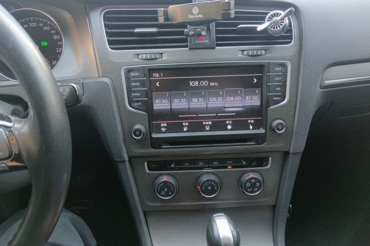 大众 高尔夫 2015款 1.4TSI 自动豪华型中控内饰16