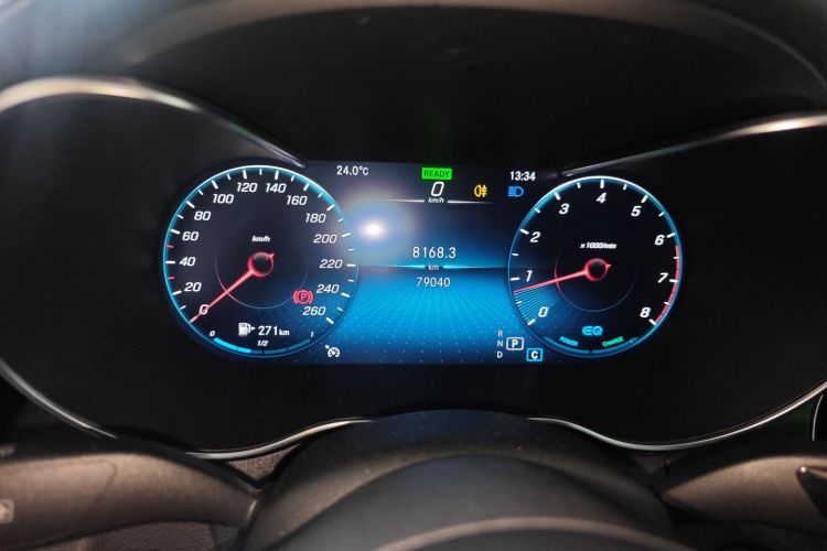 奔驰C级 2020款 改款 C 260 L 运动版局部细节14