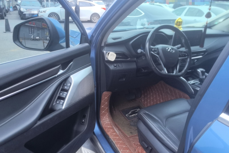 上汽大通MAXUS D90 2017款 2.0T 自动四驱 天狼星中控内饰7003