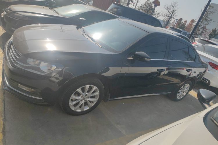 大众 朗逸 2017款 1.6L 自动舒适版车身外观4