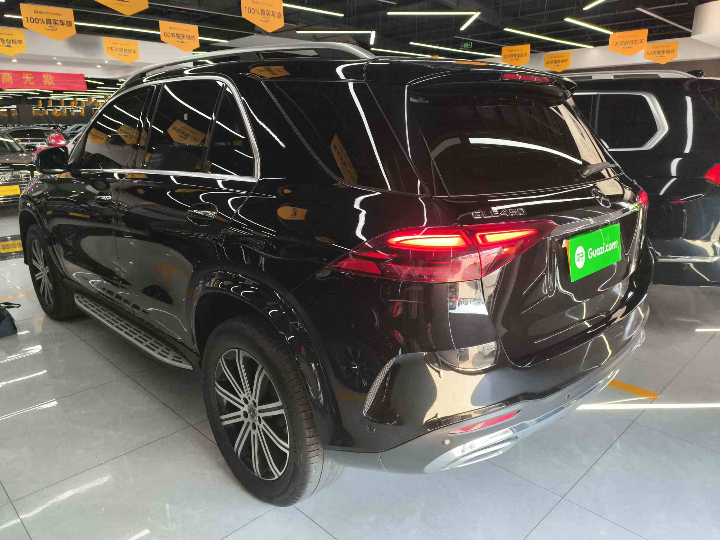 奔驰GLE 2024款 改款 GLE 350 4MATIC 时尚型(3)