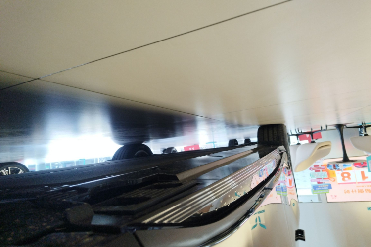 红旗EH7 2025款 600 智选版局部细节9001