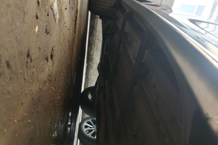 日产 奇骏 2015款 2.0L CVT舒适MAX版 2WD局部细节9001