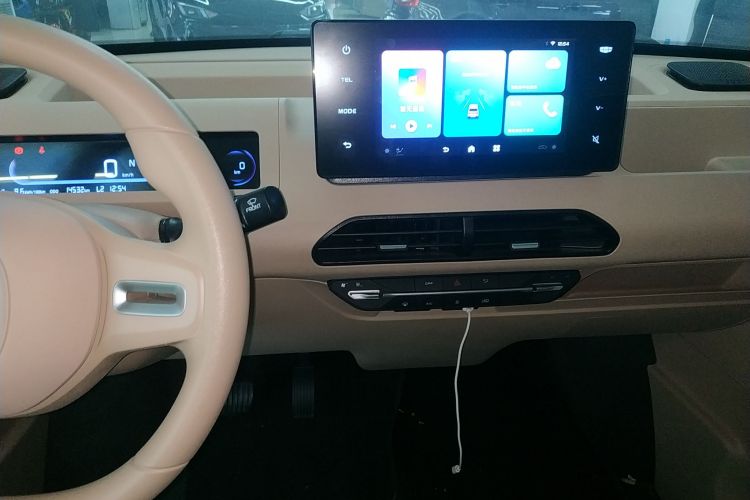 吉利银河 2024款 熊猫mini 200km 龙腾PRO版中控内饰16