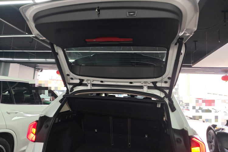 宝马iX1 2023款 eDrive25L X设计套装局部细节23