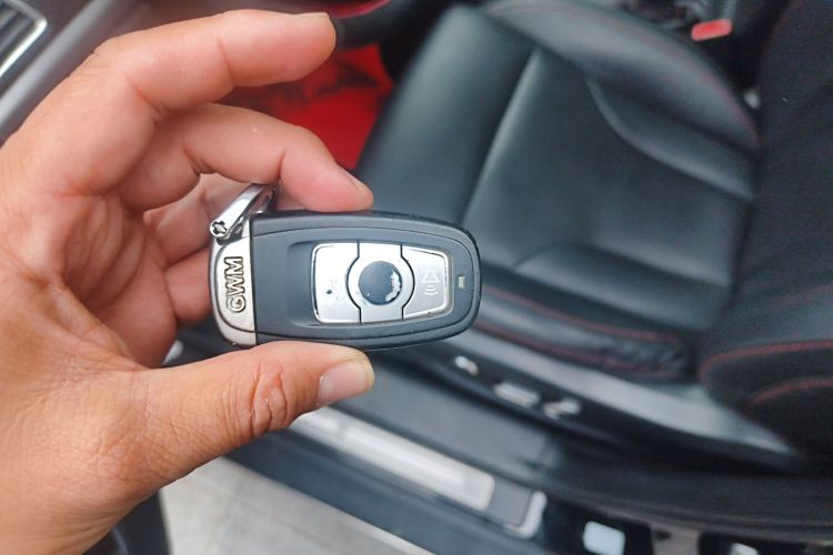 哈弗H6 2015款 运动版 1.5T 自动两驱豪华型中控内饰11