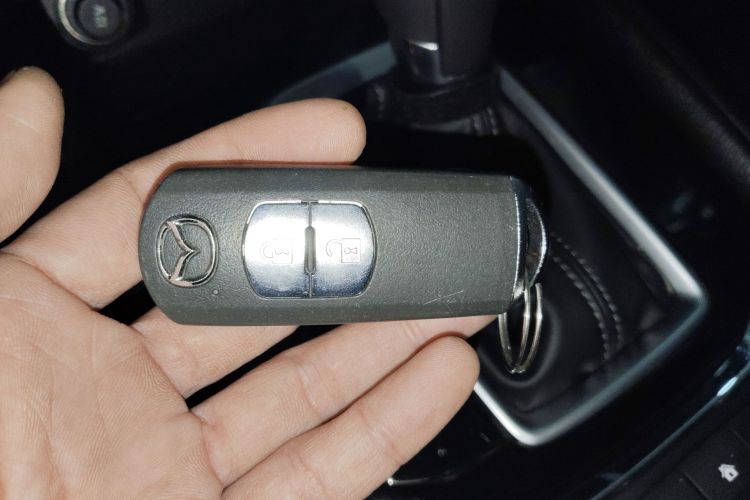 马自达CX-5 2020款 改款 2.0L 自动两驱智慧型中控内饰7001