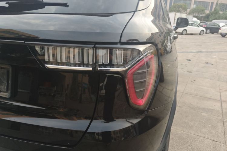 领克01 2017款 2.0T 两驱型Pro版车身外观9