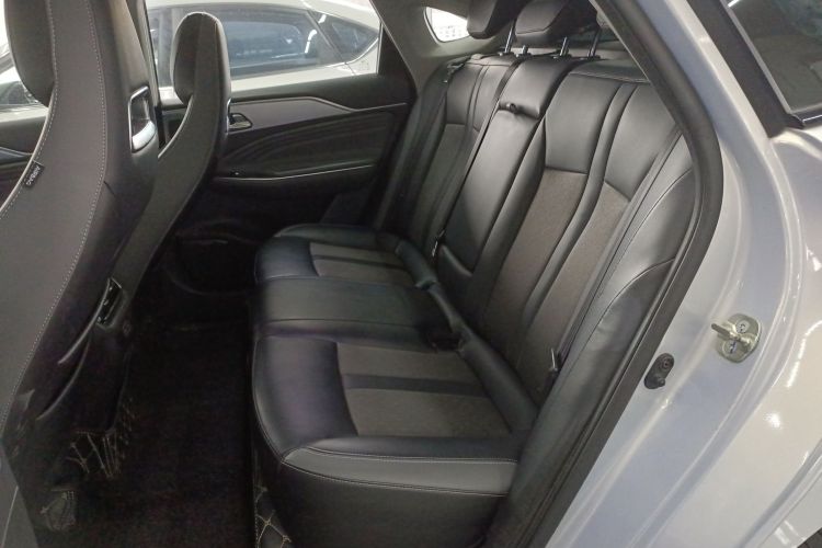 埃安 AION S Plus 2022款 70 智领版中控内饰21