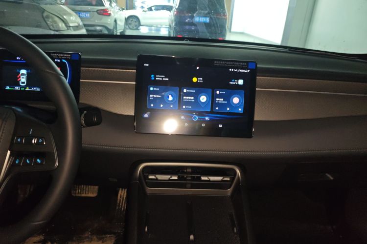 比亚迪 秦PLUS 2025款 DM-i 智驾版 55KM领先型中控内饰16