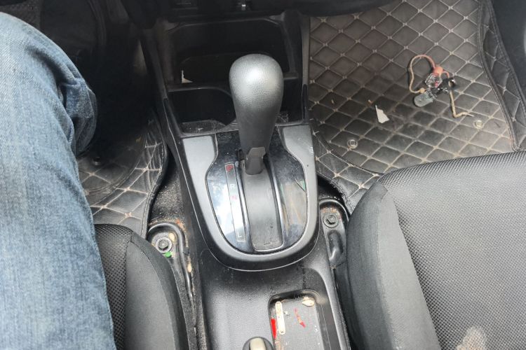 本田 飞度 2014款 1.5L LX CVT舒适型局部细节18