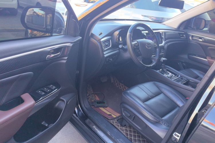 广汽传祺 传祺GS7 2017款 280T 两驱豪华型中控内饰20