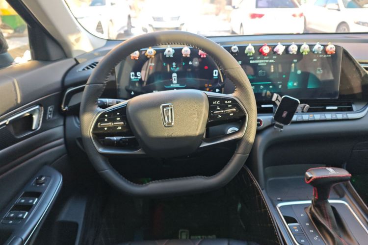 奔腾T55 2022款 1.5T 自动飞跃款中控内饰13