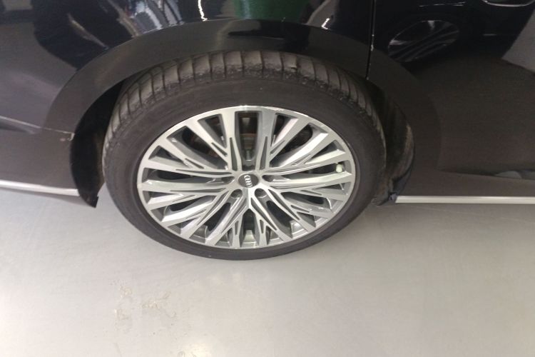 奥迪A8 2019款 A8L 50 TFSI quattro 舒适型车身外观6008