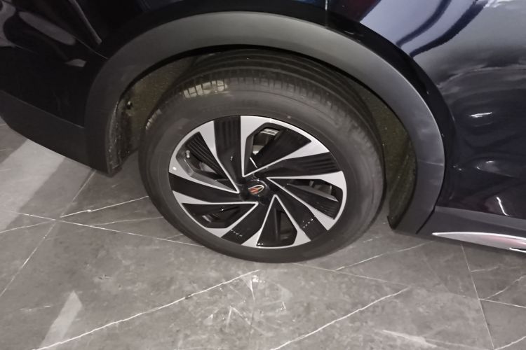 红旗HS7 PHEV 2024款 2.0T PHEV 四驱旗畅版 6座车身外观6008