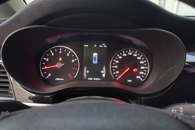 比亚迪 宋MAX 2019款 1.5T 自动智联睿逸天窗型 7座 国VI中控内饰14