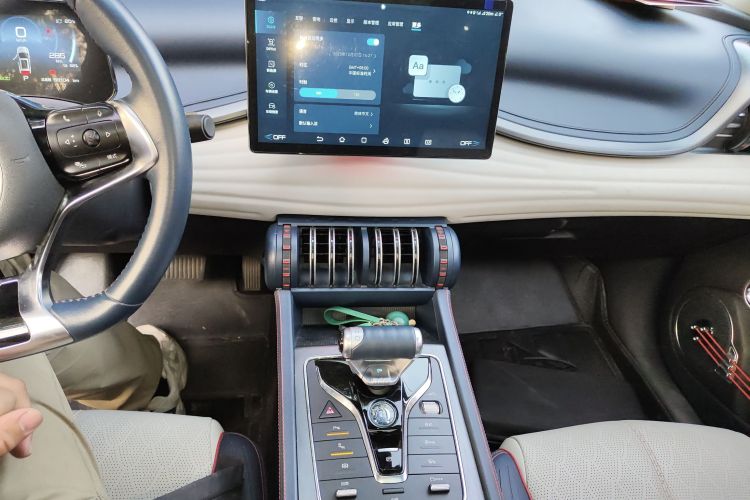 比亚迪 元PLUS 2022款 510KM 旗舰型中控内饰16