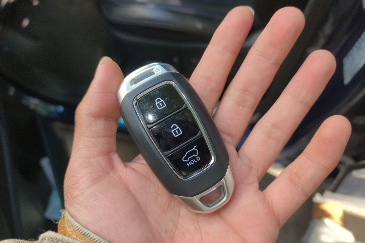 现代 胜达 2020款 380 TGDi 自动两驱DLX智尊版中控内饰11