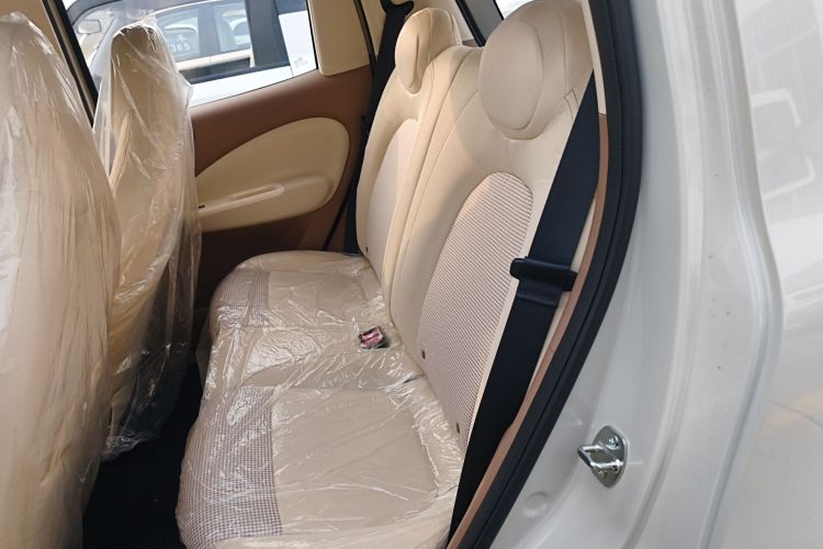 五菱汽车 宏光MINIEV 2025款 四门版 进阶款中控内饰21