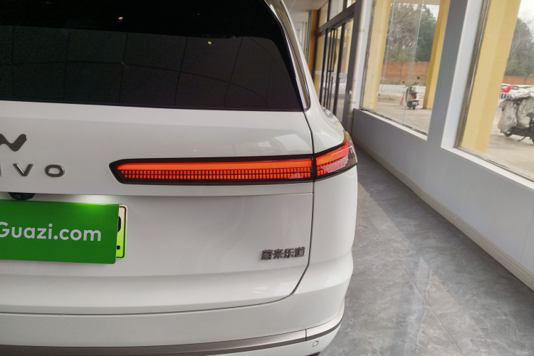 乐道L90 2025款 Ultra 六座版车身外观6006