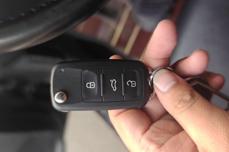 大众 速腾 2017款 1.6L 手动舒适型中控内饰11