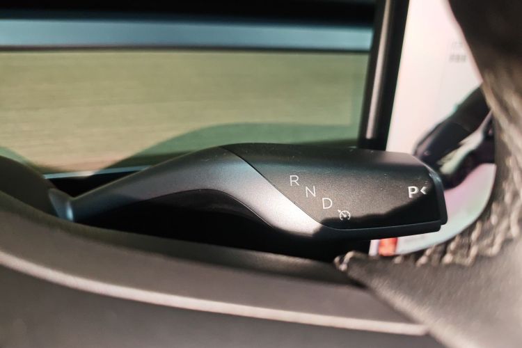 特斯拉 Model Y 2022款 改款 后轮驱动版局部细节18