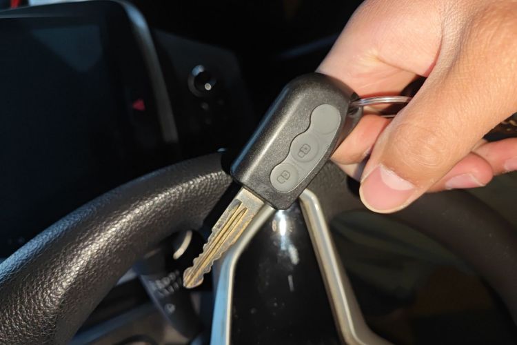 江铃集团新能源 易至EV2 2022款 心动版中控内饰11