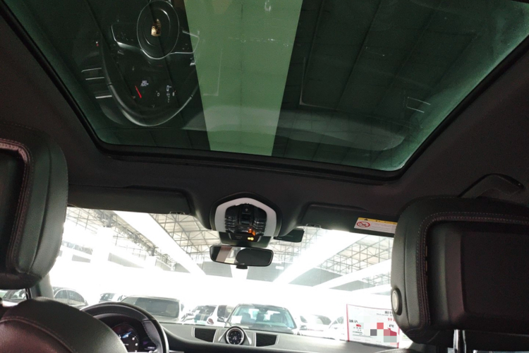 保时捷 2018款 Macan 2.0T中控内饰22