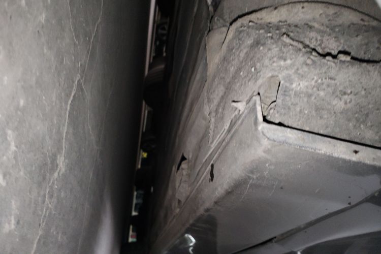 宝马3系 2014款 320i 时尚型局部细节9004