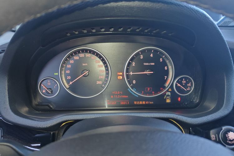 宝马X3(进口) 2014款 xDrive20i X设计套装中控内饰14