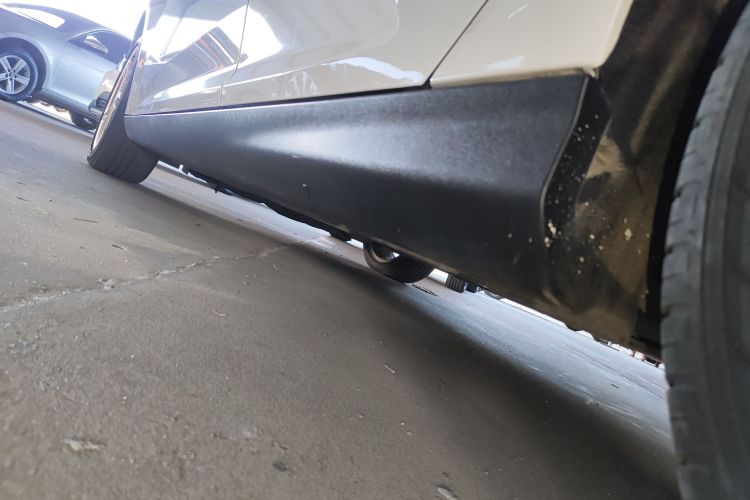 福特 福克斯 2020款 两厢经典 1.5L 自动风尚型局部细节9002