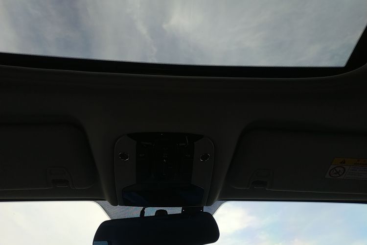 广汽传祺 传祺M8 2023款 领秀系列 390T 豪华版中控内饰22