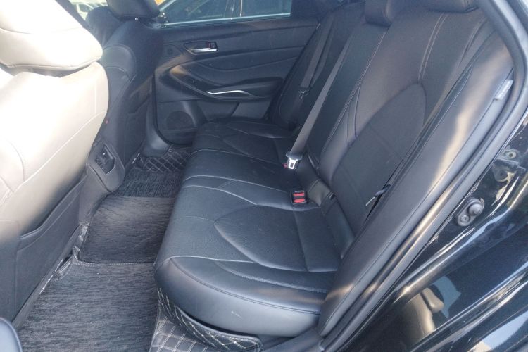 丰田 亚洲龙 2022款 双擎 2.5L 豪华版中控内饰7004