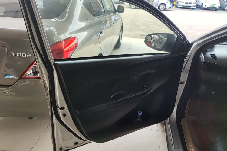 丰田 YARiS L 致享 2017款 1.5E CVT魅动版中控内饰47