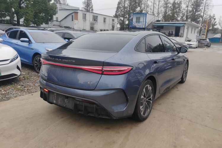 比亚迪 海豹 2023款 冠军版 700km 尊贵型车身外观6005