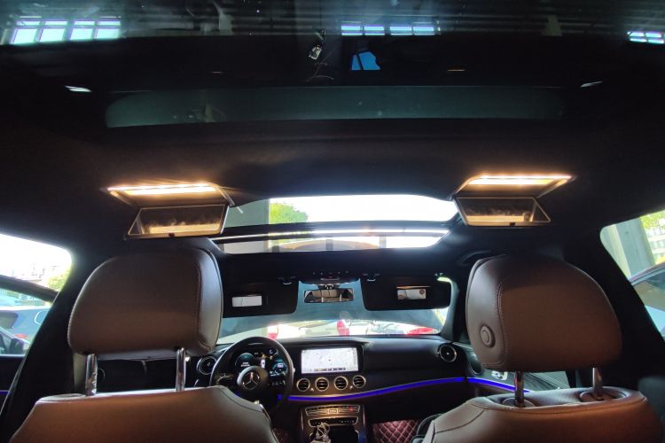 奔驰E级 2023款 改款 E 300 L 运动时尚型局部细节22