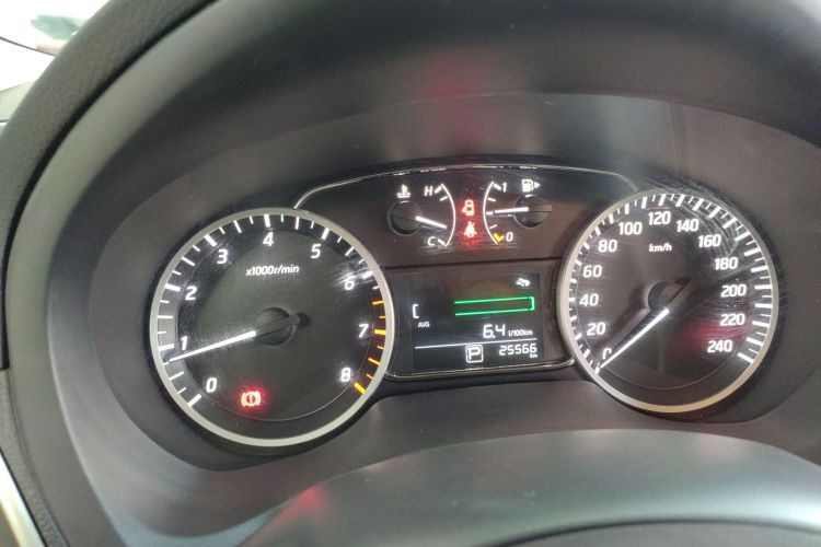 日产 轩逸 2022款 经典 1.6XE CVT舒适版中控内饰14