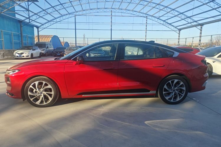 福特 蒙迪欧 2025款 2.0T EcoBoost 至尊型车身外观4