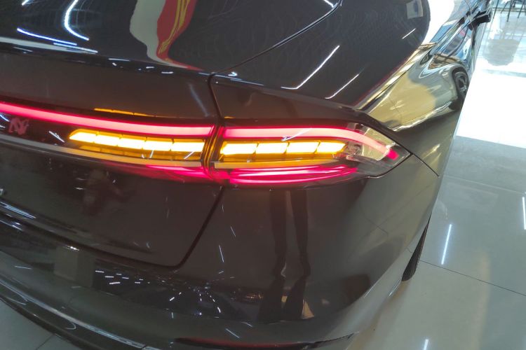 林肯Z 2022款 i享 尊尚版车身外观6005