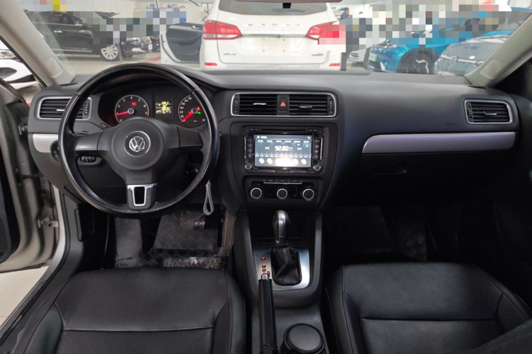 大众 速腾 2014款 改款 1.6L 自动舒适型中控内饰7002