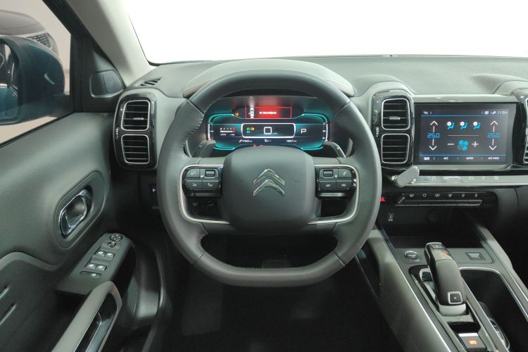 雪铁龙 天逸 C5 AIRCROSS 2021款 360THP 乐享型中控内饰13