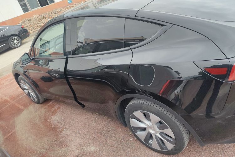 特斯拉 Model Y 2022款 改款 后轮驱动版车身外观6003