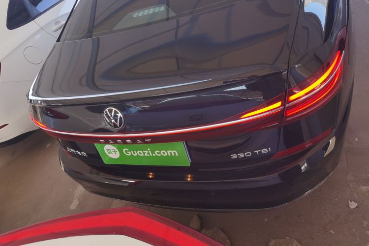 大众 帕萨特 2023款 改款 330TSI 豪华版车身外观6