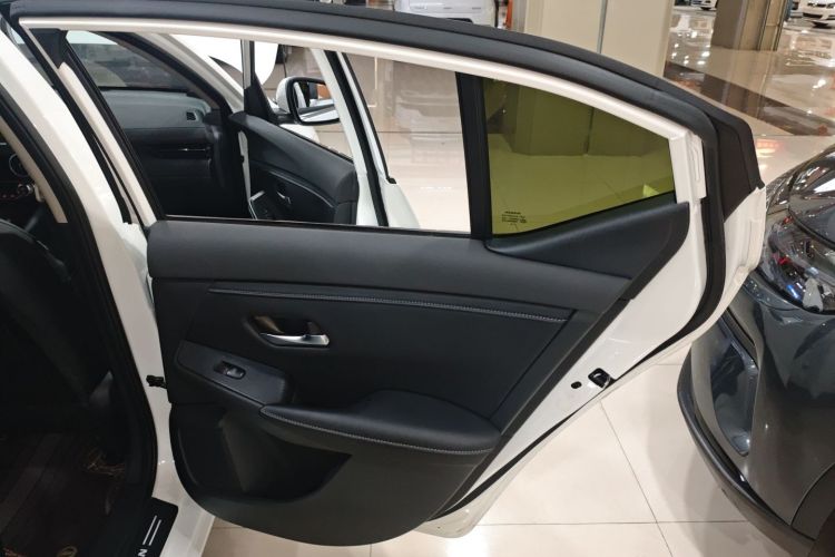 日产 轩逸 2023款 1.6L CVT悦享版中控内饰7006