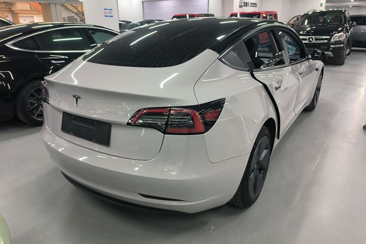 特斯拉 Model 3 2022款 后轮驱动版车身外观6005