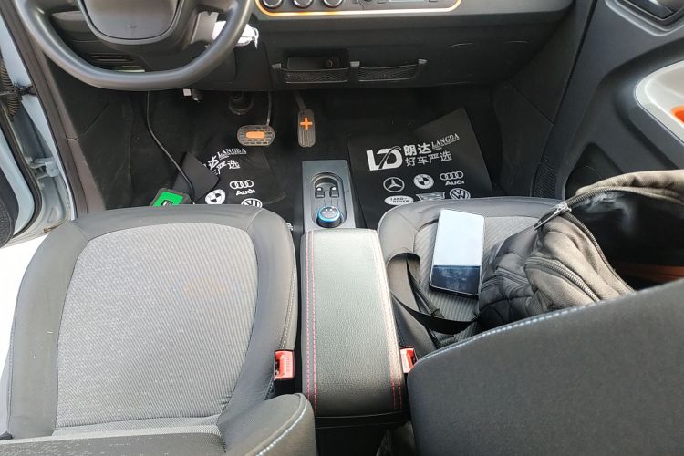 五菱汽车 宏光MINIEV 2022款 悦享款 三元锂中控内饰18