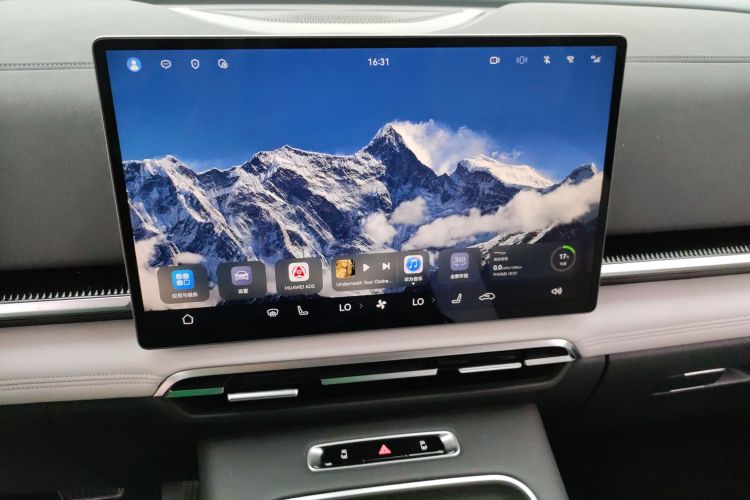 岚图汽车 岚图梦想家 2025款 PHEV 四驱卓越乾崑版局部细节16