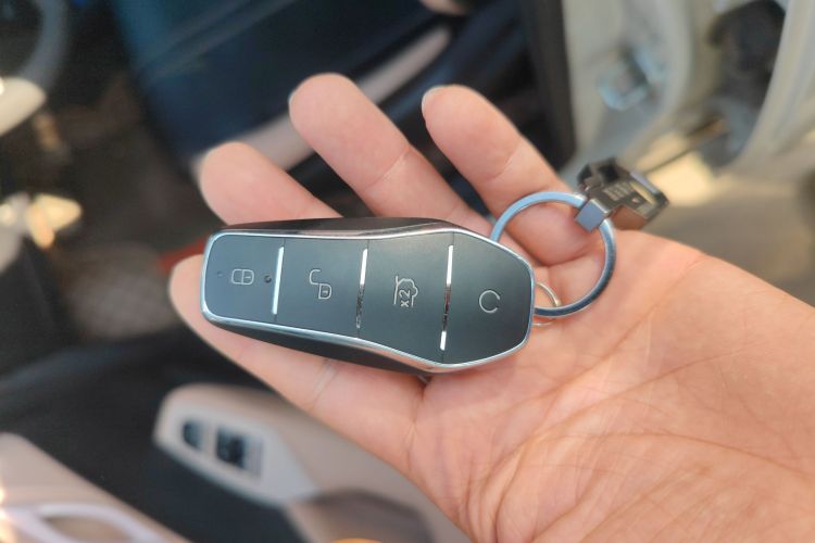 比亚迪 海鸥 2025款 305km 活力版中控内饰11