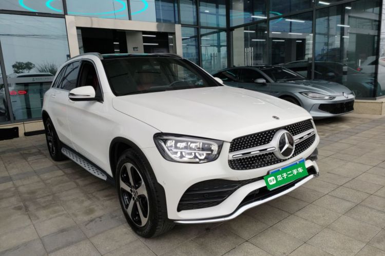 奔驰GLC 2022款 改款三 GLC 260 L 4MATIC 动感型车身外观3