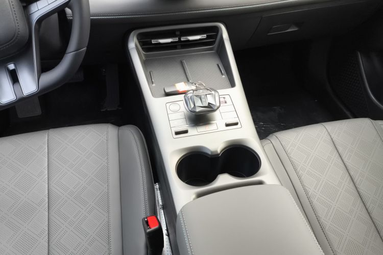 比亚迪 秦PLUS 2025款 DM-i 智驾版 55KM领先型中控内饰18